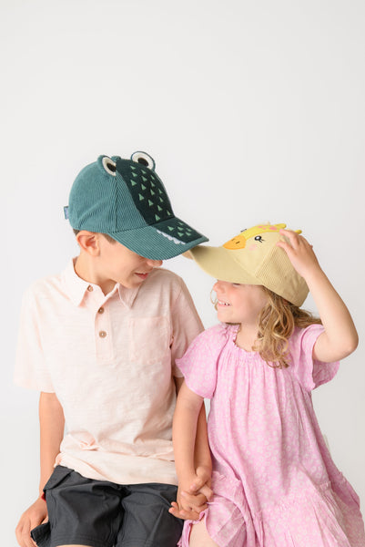 NEW! FJKxZOO - Kids 3D Cap - Giraffe